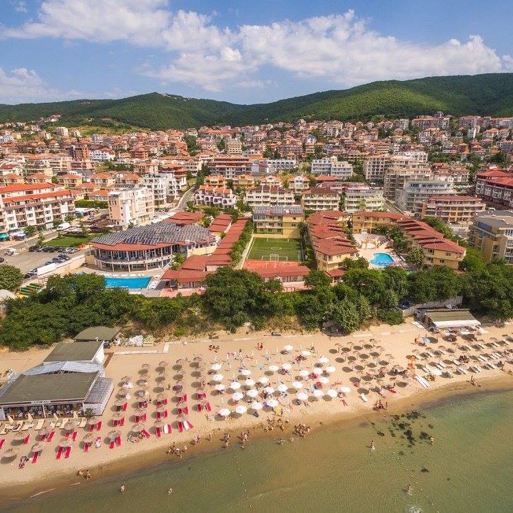 МИСТРАЛЬ - дитячий  табір. Болгарія